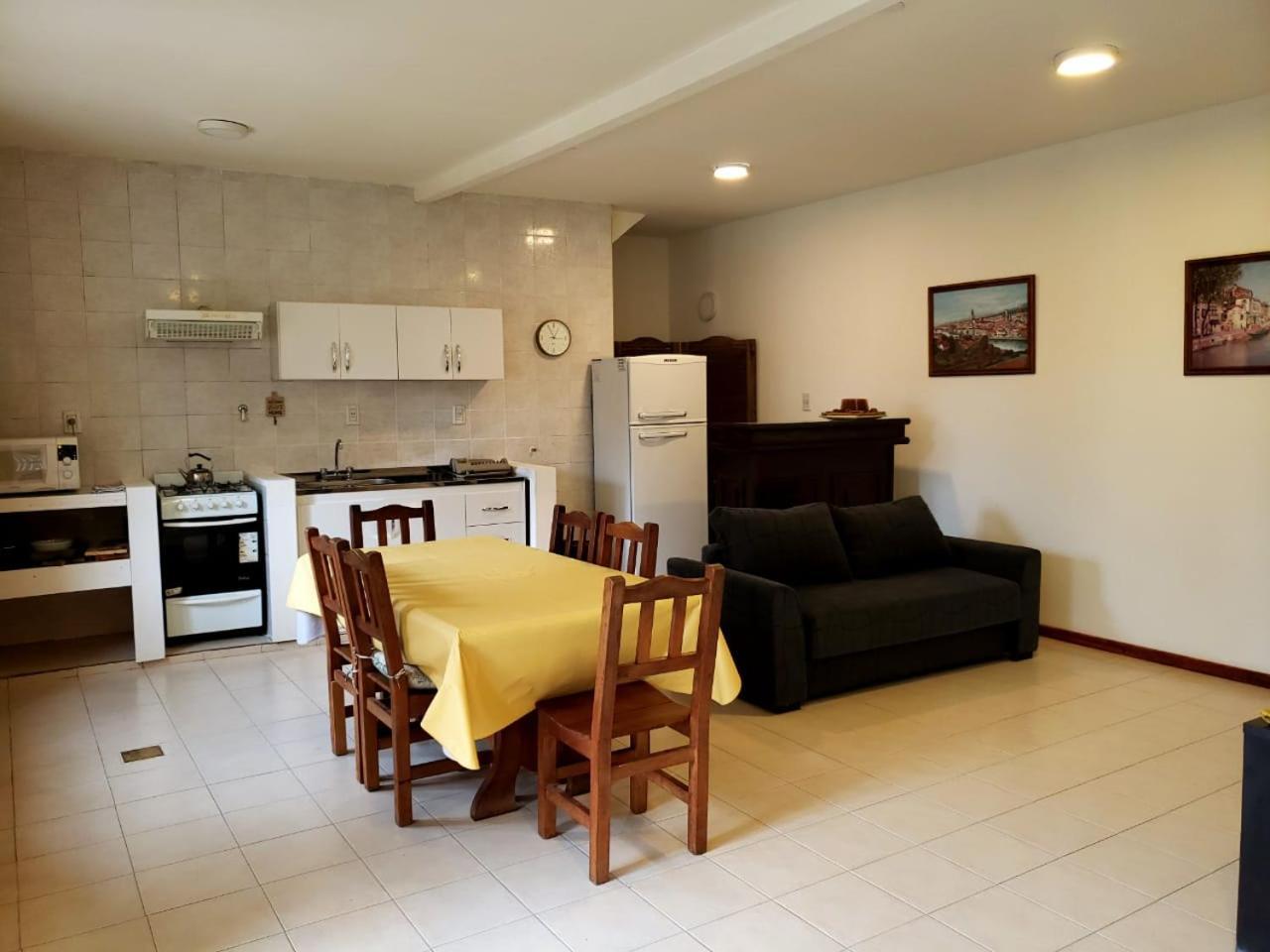 Apartmán Departamentos Del Bosque Ushuaia Exteriér fotografie
